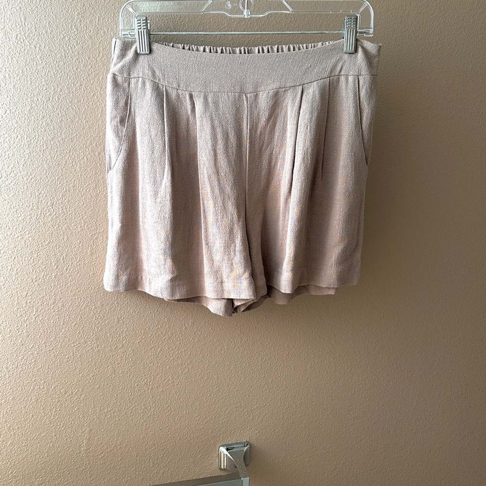NWT Final Touch Khaki Pintuck Shorts